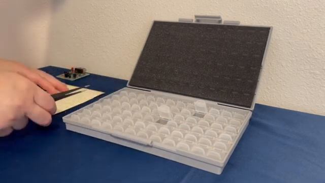 AideTek BOX ALL 72 total 72 compartments with lids for SMD SMT Resistor Capacitor Organizer смотреть онлайн