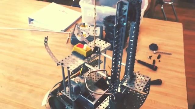 VEX Robotics | Forklift Build смотреть онлайн