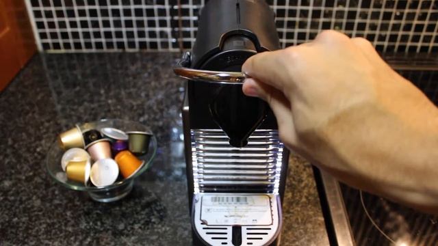 Nespresso by Krups XN300540 Pixie Coffee Machine смотреть онлайн