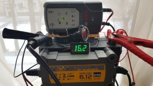 BOSCH C7  или   GYS 6.12 (  разгон по Напряжению 16,2 Вольт  ) Автоматические Зарядные Устройства