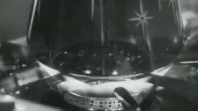 General Foods - Instant Maxwell House Coffee - Men Go Wild - Vintage Commercial - 1960s смотреть онлайн