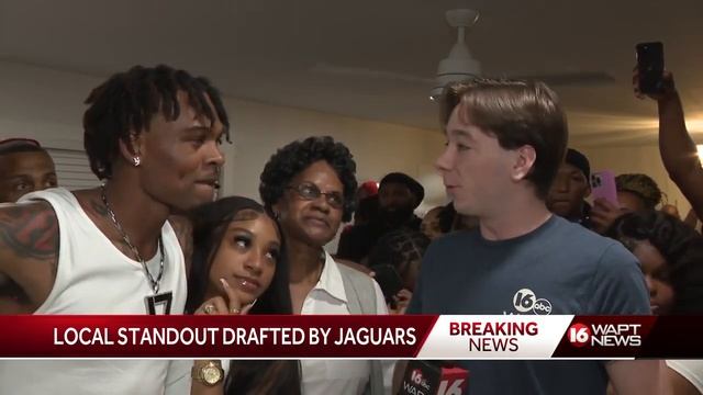 Jarrian Jones picked in NFL draft by the Jaguars смотреть онлайн