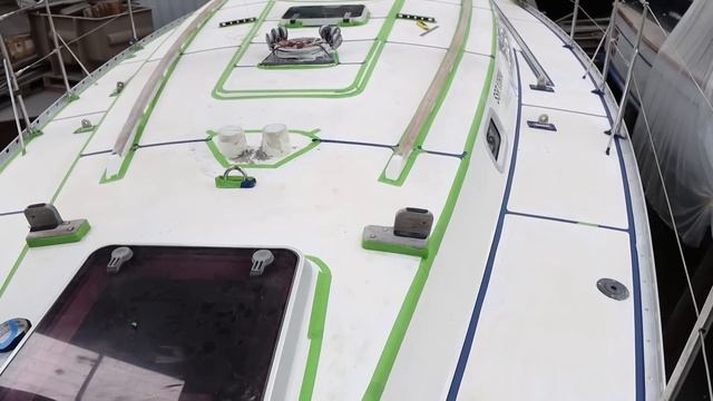 OLD BOAT MADE NEW | Sailing Florence Refit Ep.178 смотреть онлайн