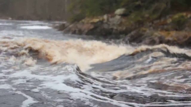 Порог Кумео в большую воду смотреть онлайн