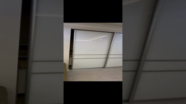Жуковского 18