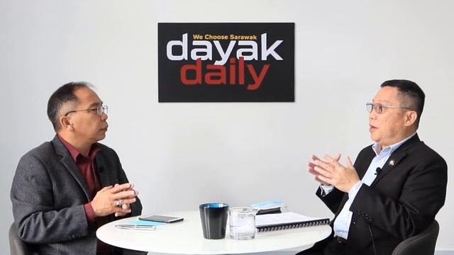 ‘Spot On’ with Ir Chang Kuet Shian смотреть онлайн