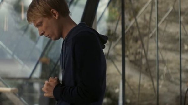 Из машины - фрагмент из фильма