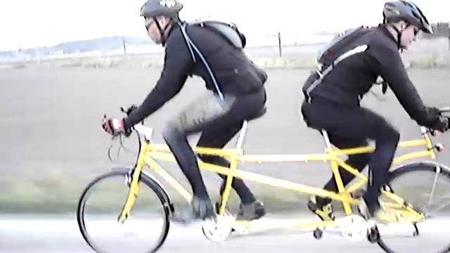 Tandem back to back смотреть онлайн