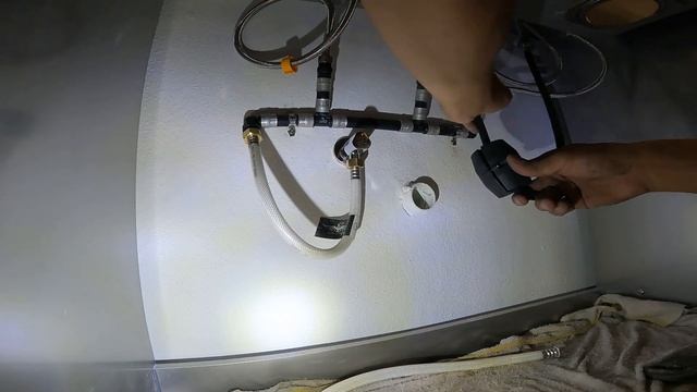 【DIY】怎样安装网红水盆，飞雨瀑布水槽洗碗池网红日式 [水喉教学] how to install meteor shower multifunction sink смотреть онлайн