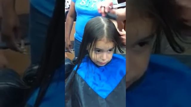 Max's first hair cut (cont) смотреть онлайн