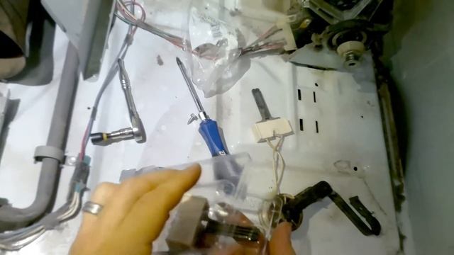 Whirlpool Gas Dryer Fix: Igniter, Coils & Heating | DIY Guide смотреть онлайн
