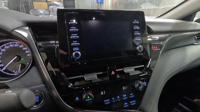 Toyota Camry 2.5 AT, 2021