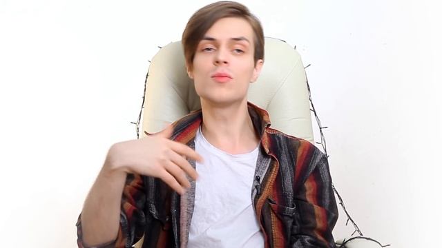 Ненависть и отвращение в Красной комнате. И с Новым годом. [VOExlMBWuaU] смотреть онлайн