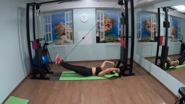 Упражнения на кроссовере для лечения простого сколиоза