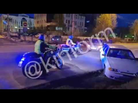 ДТП около ГИБДД. Сургут смотреть онлайн