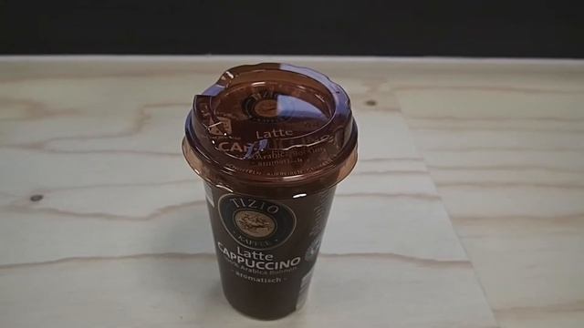 Aldi Tizio Latte Cappuccino смотреть онлайн
