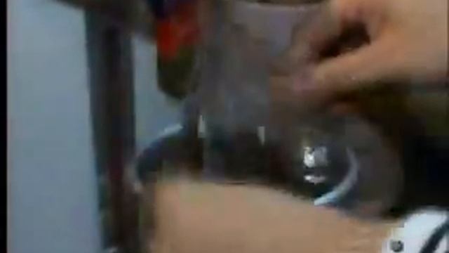 Vietnamese love their (Dong/Dung) aka Feces Coffee смотреть онлайн