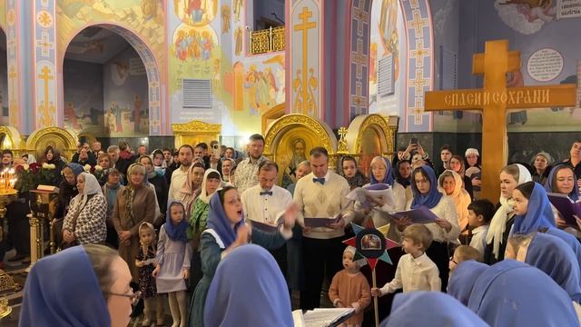 Рождественские колядки Детского и Любительского хора смотреть онлайн