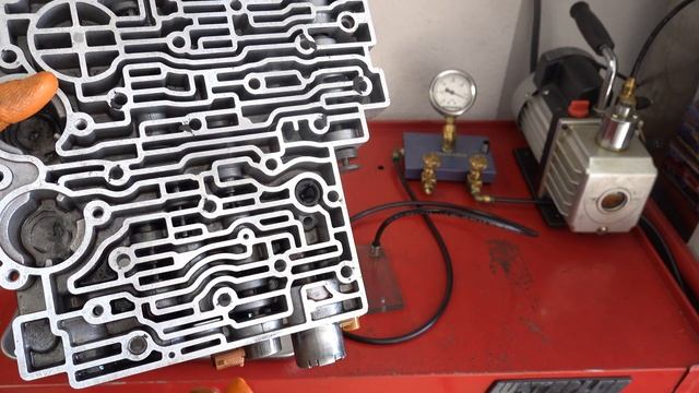 4L80E Valve Body Testing - Healthy Valve Body смотреть онлайн