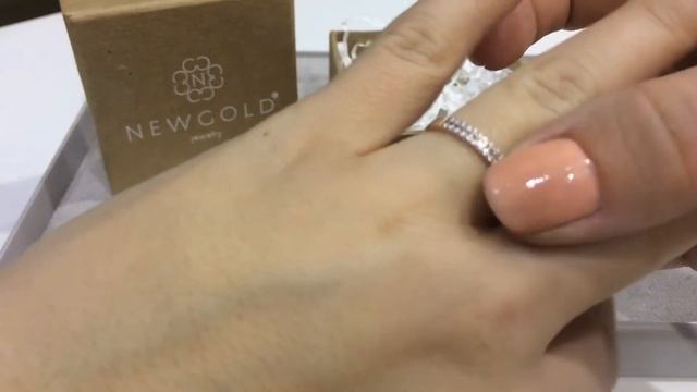 Кольцо 1485 из красного золота 585 пробы с фианитами смотреть онлайн