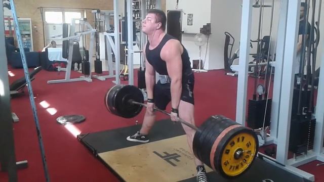 Deadlift 295 kg (650 lbs) смотреть онлайн