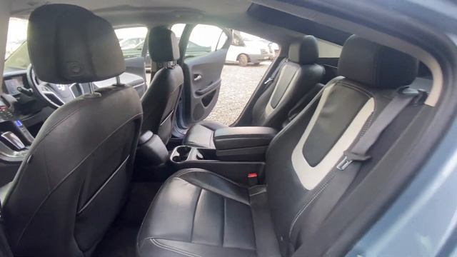 Vauxhall Ampera 1.4 Electron Auto 5dr Range Extender смотреть онлайн