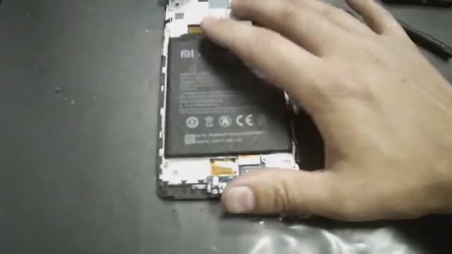 Замена дисплейного модуля на XIAOMI Redmi Note 4X смотреть онлайн