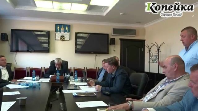 Водосброс плотины сначала поплыл, а теперь завис смотреть онлайн