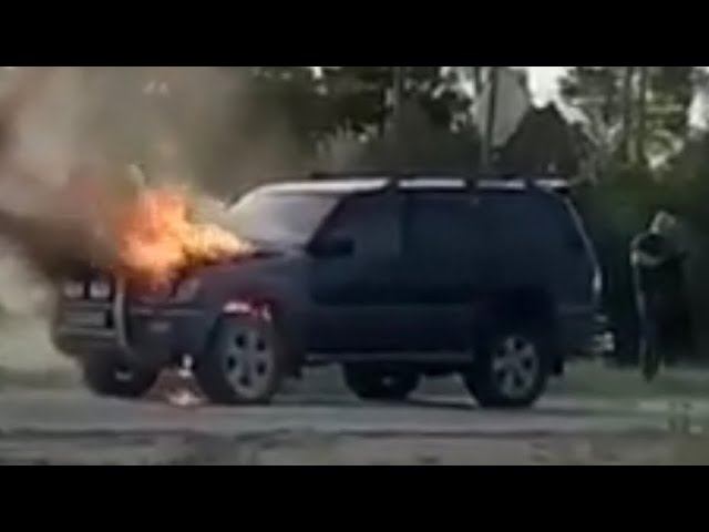 В Когалыме сгорел внедорожник смотреть онлайн