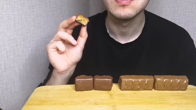 ASMR SNICKERS CHOCOLATE PARTY ( ASMR SNICKERS BAR ) MUKBANG