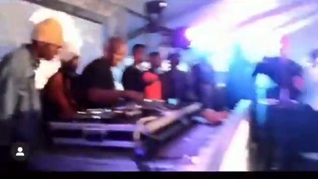 JULIUS MALEMA INSIDE BLOEMFONTEIN DJ TO UNCLE VINNY BIRTH смотреть онлайн