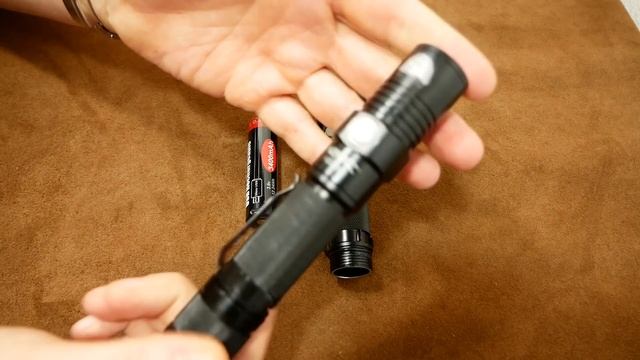 Wowtac A3S Zoomable (TIR) LED Taschenlampe / Flashlight | Cree XP-L HI (CW) 1000 Lumen (1/2) Licht смотреть онлайн