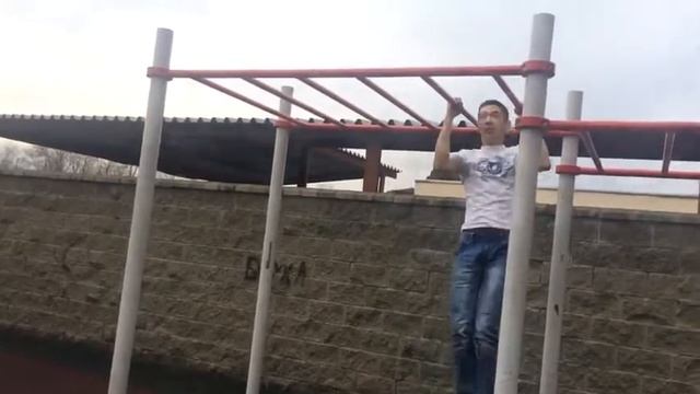 Молодые Street Workout-теры из Казахстана. Оцените до 10 👇 смотреть онлайн