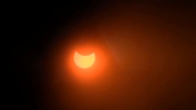 солнечное затмение смотреть онлайн