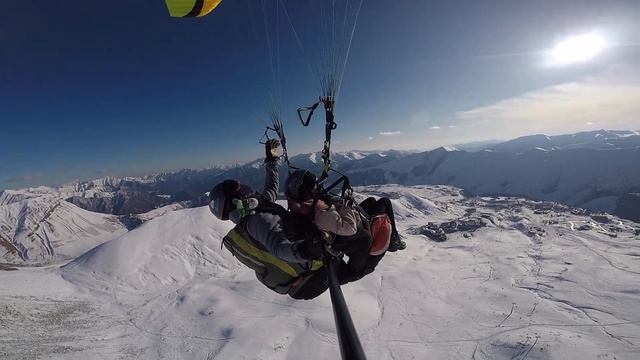 06012020 ParaTourYes Gudauri Paragliding полет гудаури بالمظلات، جورجيا بالمظلات
