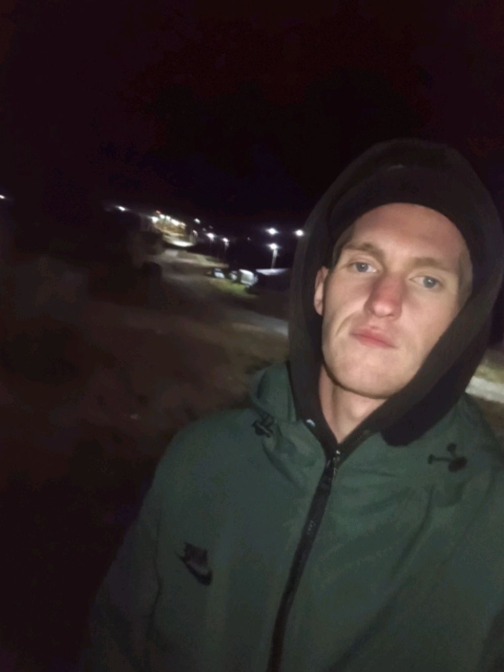 сегодня холод, гуляем общаемся 🥶 смотреть онлайн