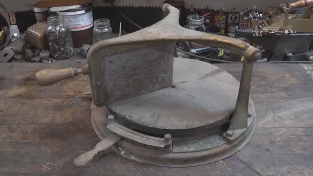 Реставрация сырорезки смотреть онлайн