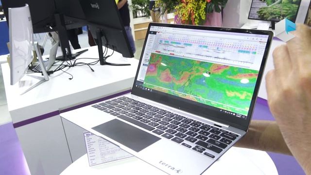 Terra WA-QB125S ultraslim fanless laptop with 2K display смотреть онлайн