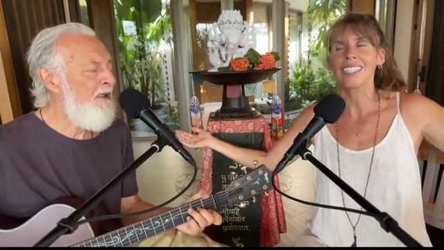 Deva Premal And Miten -  Satsang Costa Rica - Mantra Gaya Ma