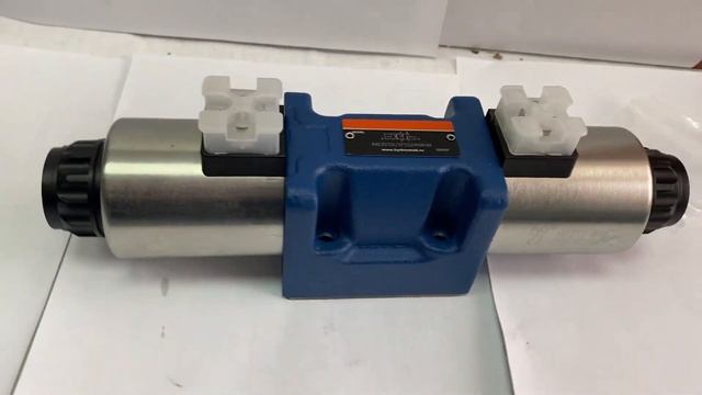4WE10C5X/OFCG24N9K4/M - Гидрораспределитель золотниковый Ду 10 (серия 5X) смотреть онлайн