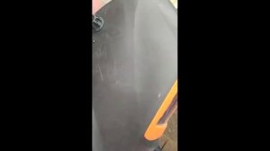 Показываю как залатать пластиковую бочку для полива