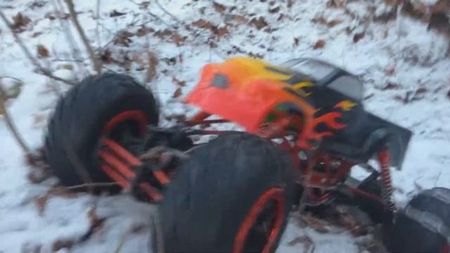 Покатушка на краулере с цепями.Часть 2 смотреть онлайн