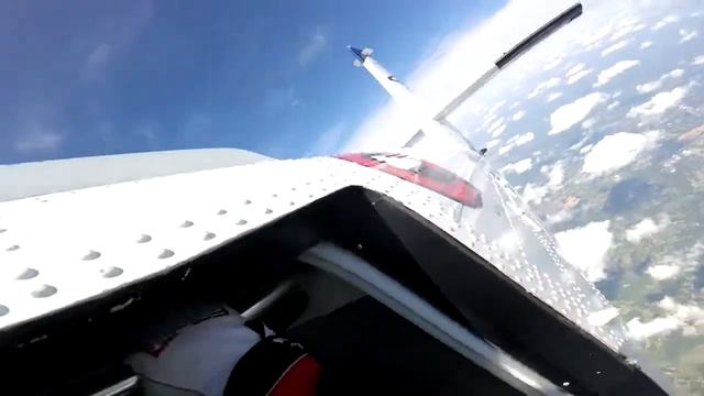 Tandem Skydiving! Carissa from Lilburn, GA at Skydive Georgia смотреть онлайн