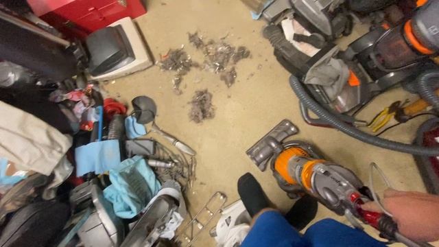 (New Toys) Dyson dc24 and ORECK magnesium смотреть онлайн