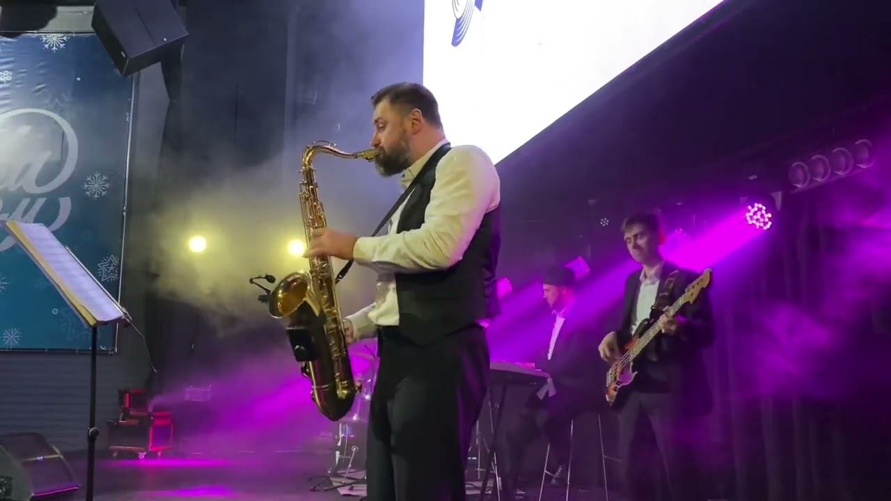 “The girl from Ipanema” смотреть онлайн