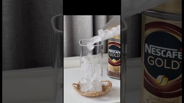 5 minutes Caramel Dalgona Coffee ☕️ || Coffee || How to make Coffee ☕️ #shorts #shortsvideo смотреть онлайн