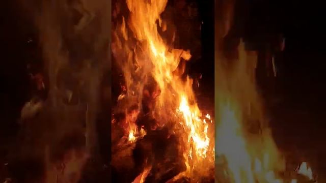 Фрагмент Мистерий Купальского Костра - в костер кладутся куколки из сухой травы! смотреть онлайн