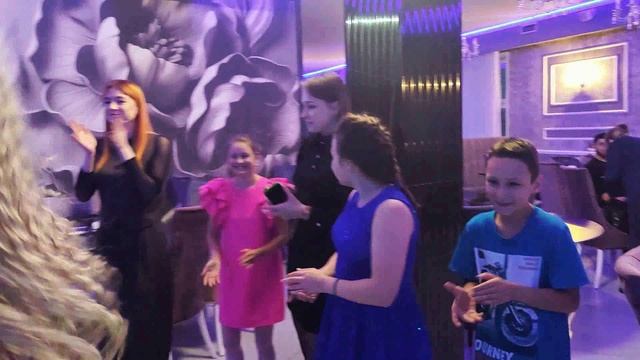 Артём с днём рождения смотреть онлайн