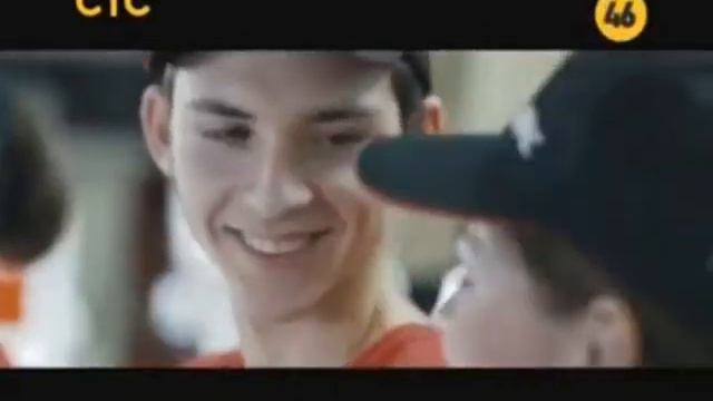Музыка из рекламы KFC - Работай в команде друзей (Россия) (2016) смотреть онлайн