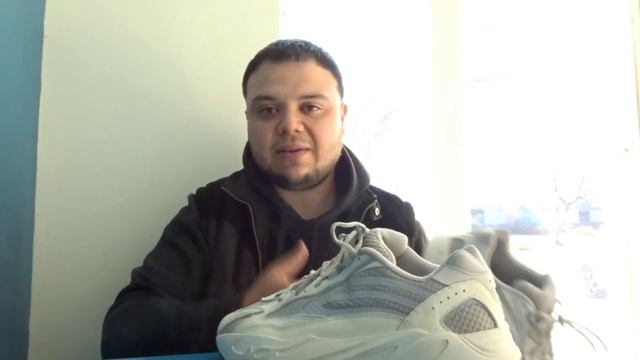 Yeezy Boost 700 V2 Static | Review & On foot ! I'm impressed ! смотреть онлайн